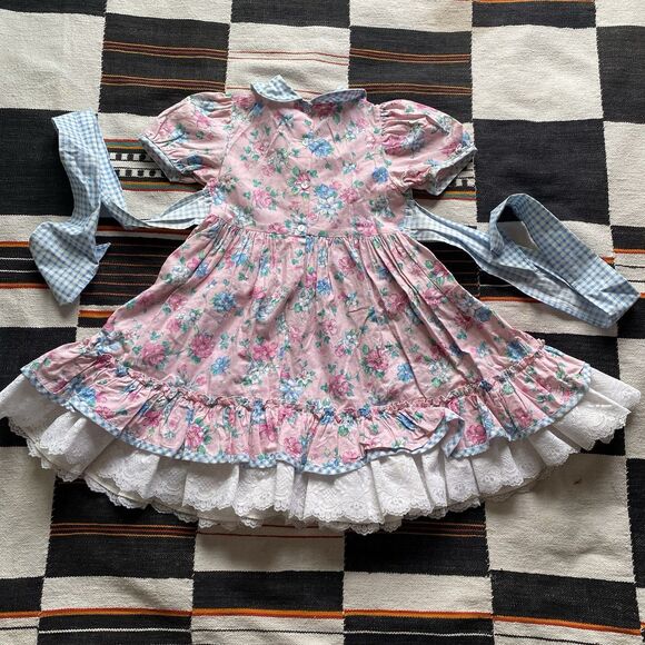 Vintage Mini World Ruffled Floral Dress. USA. 100% Cotton. Size 4T. Rare. - Picture 6 of 16